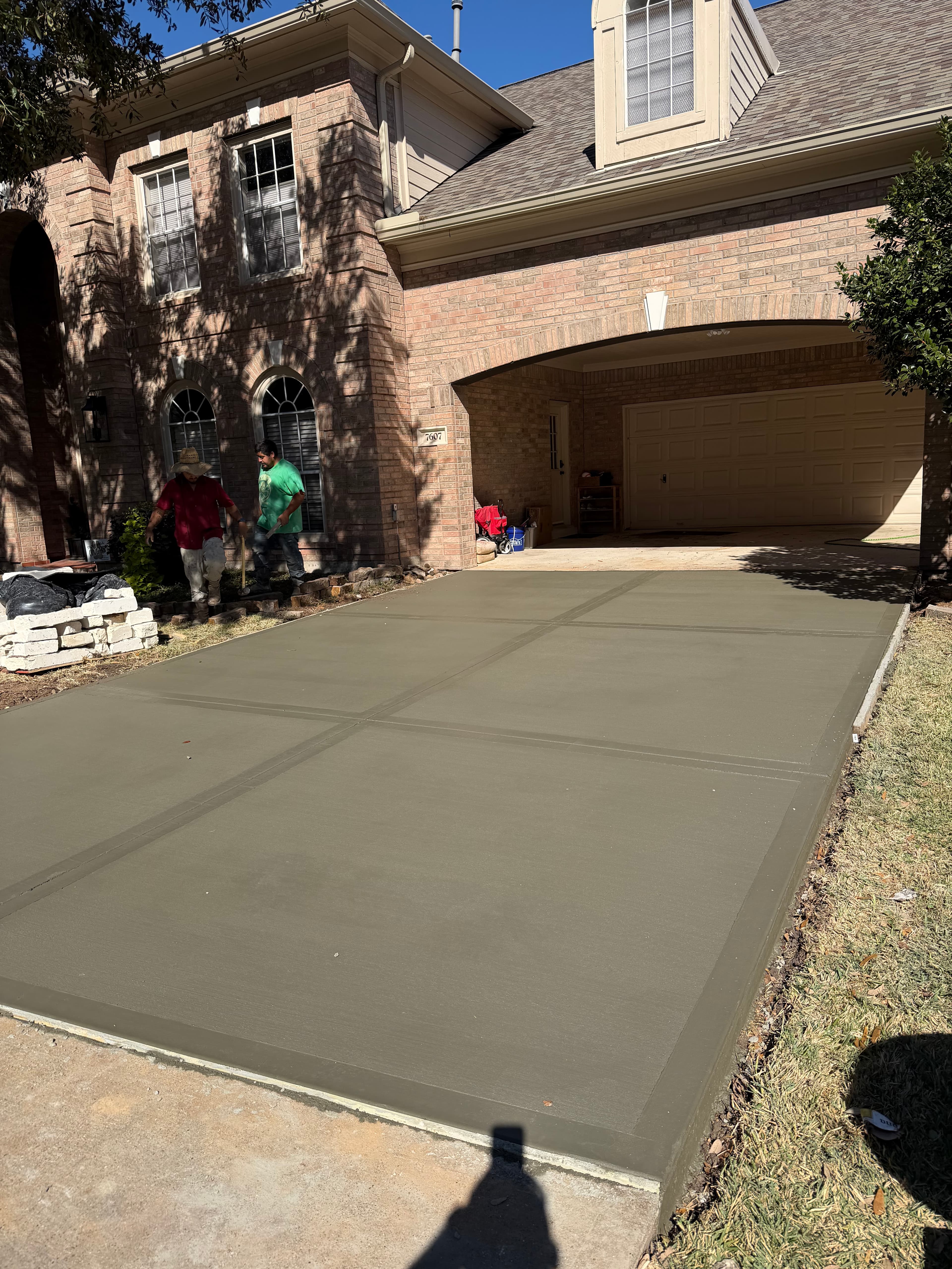 Concrete & Driveways